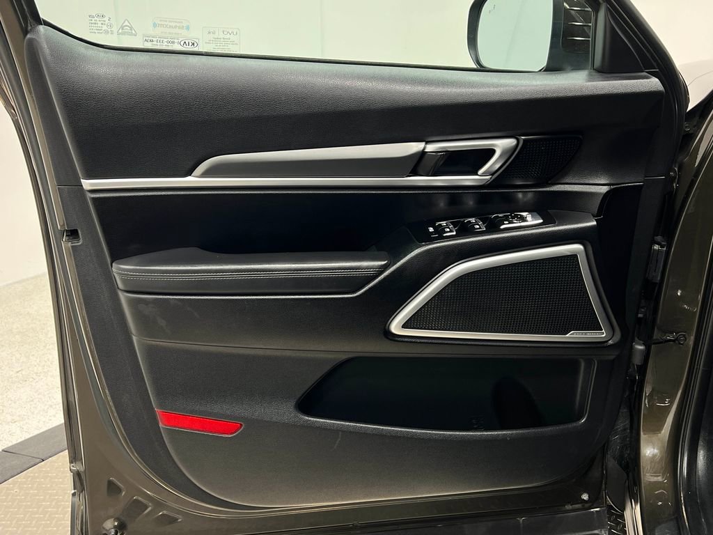Used 2020 Kia Telluride S image 15