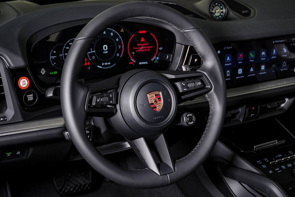New 2026 Porsche Cayenne Coupe image 18