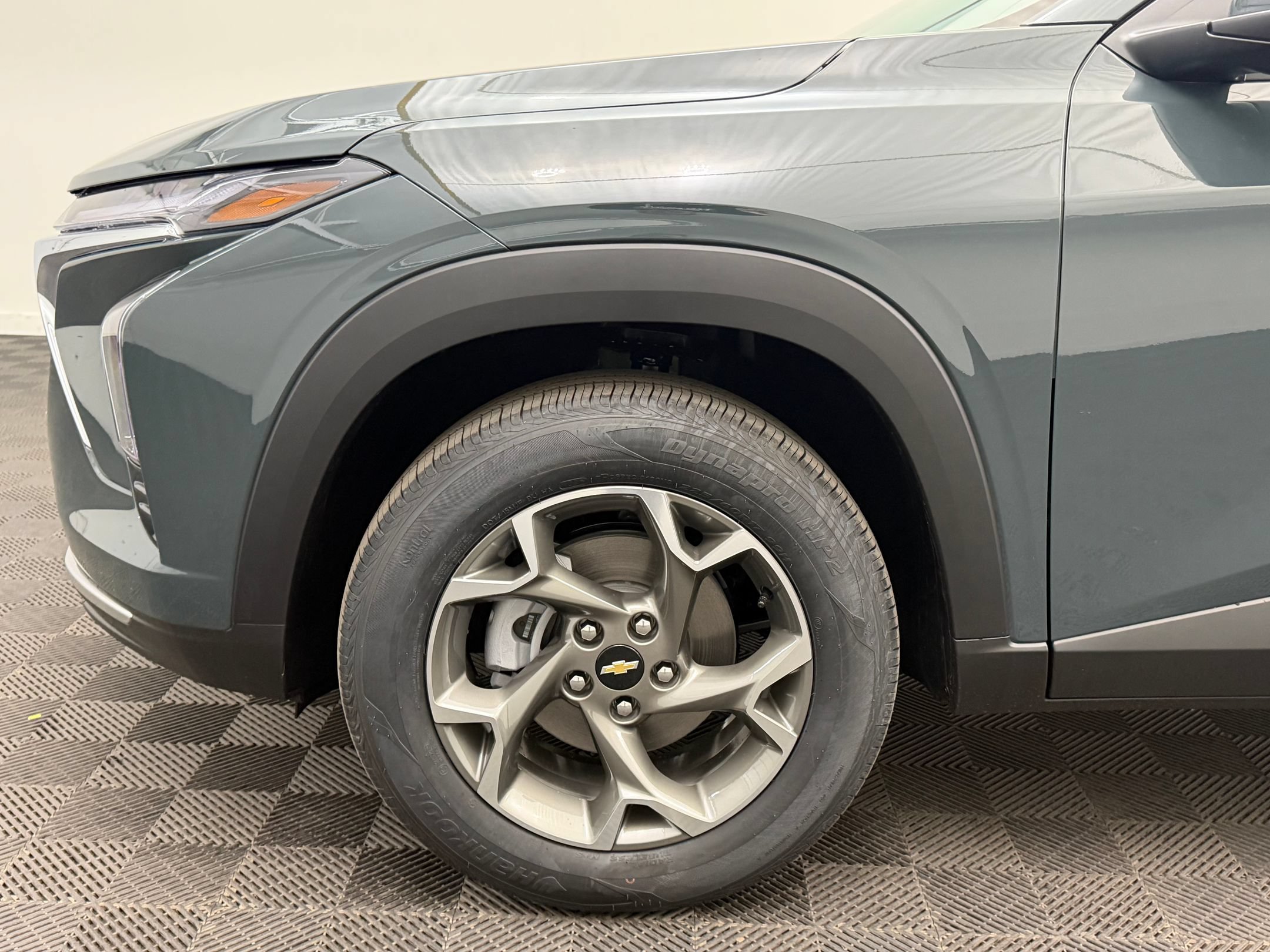 New 2026 Chevrolet Trax LT w/ Driver Confidence Package FWD image 11