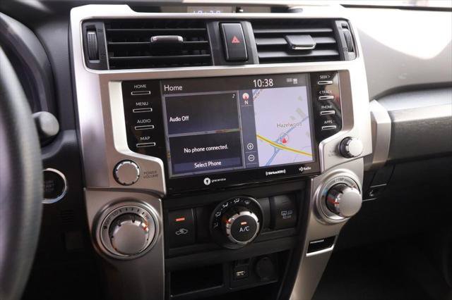 Certified 2022 Toyota 4Runner SR5 Premium w/ Moonroof Package AWD/4WD image 16