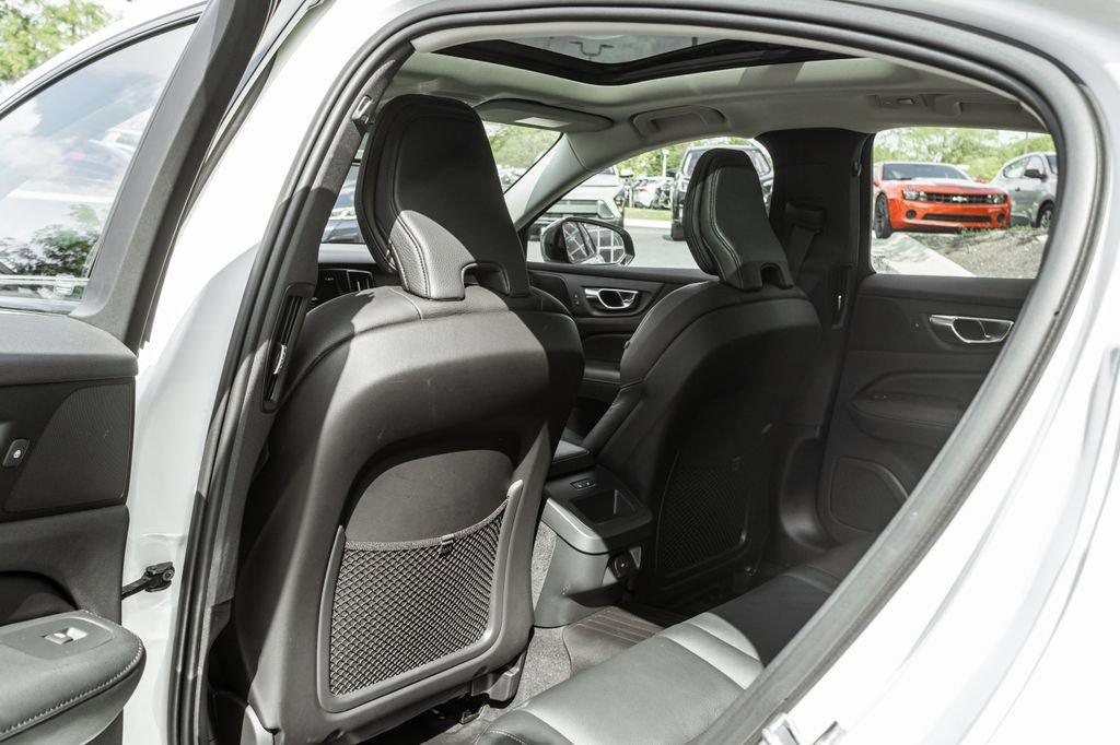 Used 2023 Volvo S60 B5 Plus w/ Climate Package AWD/4WD image 26
