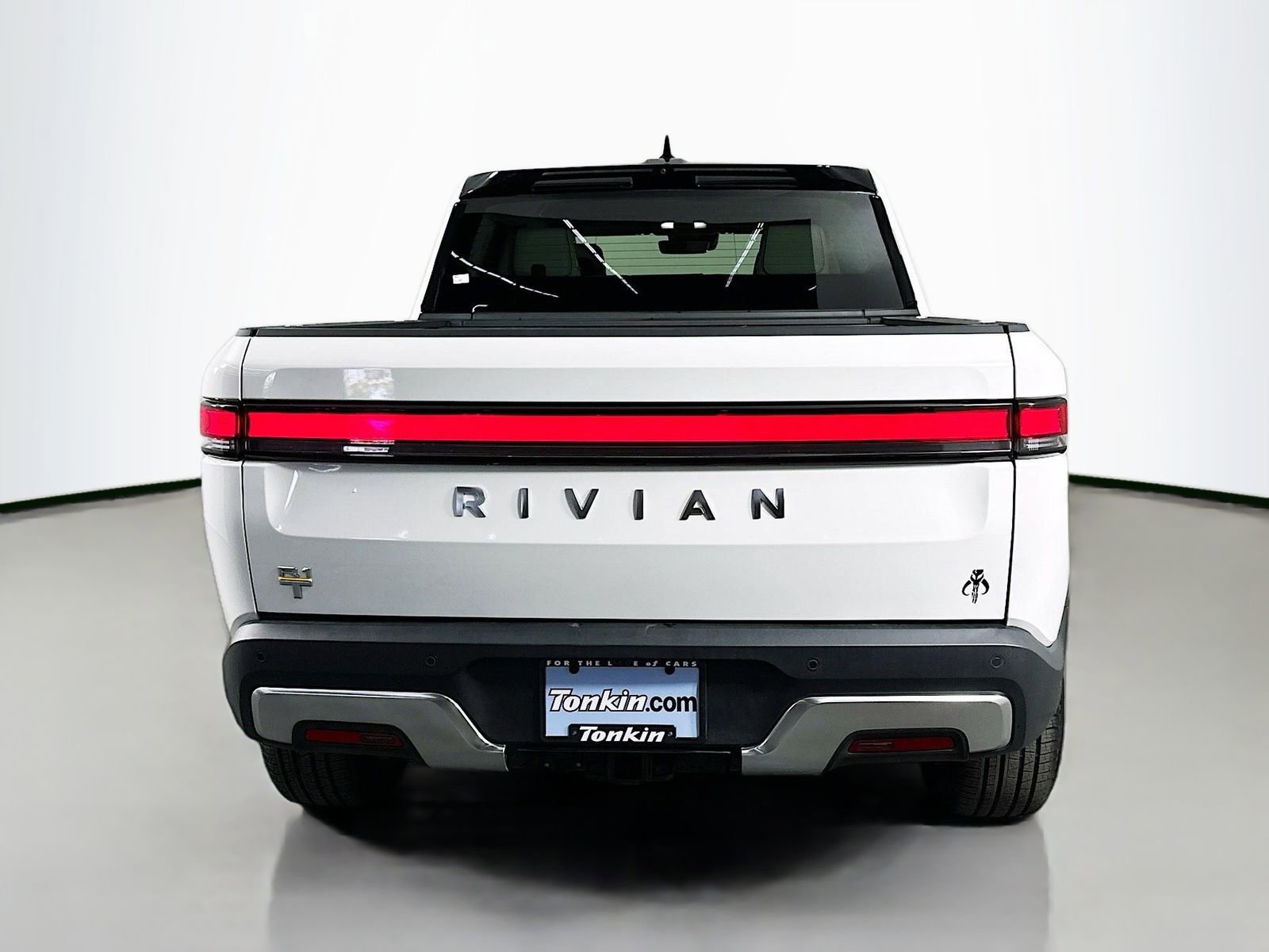 Used 2022 Rivian R1T Adventure AWD/4WD image 6