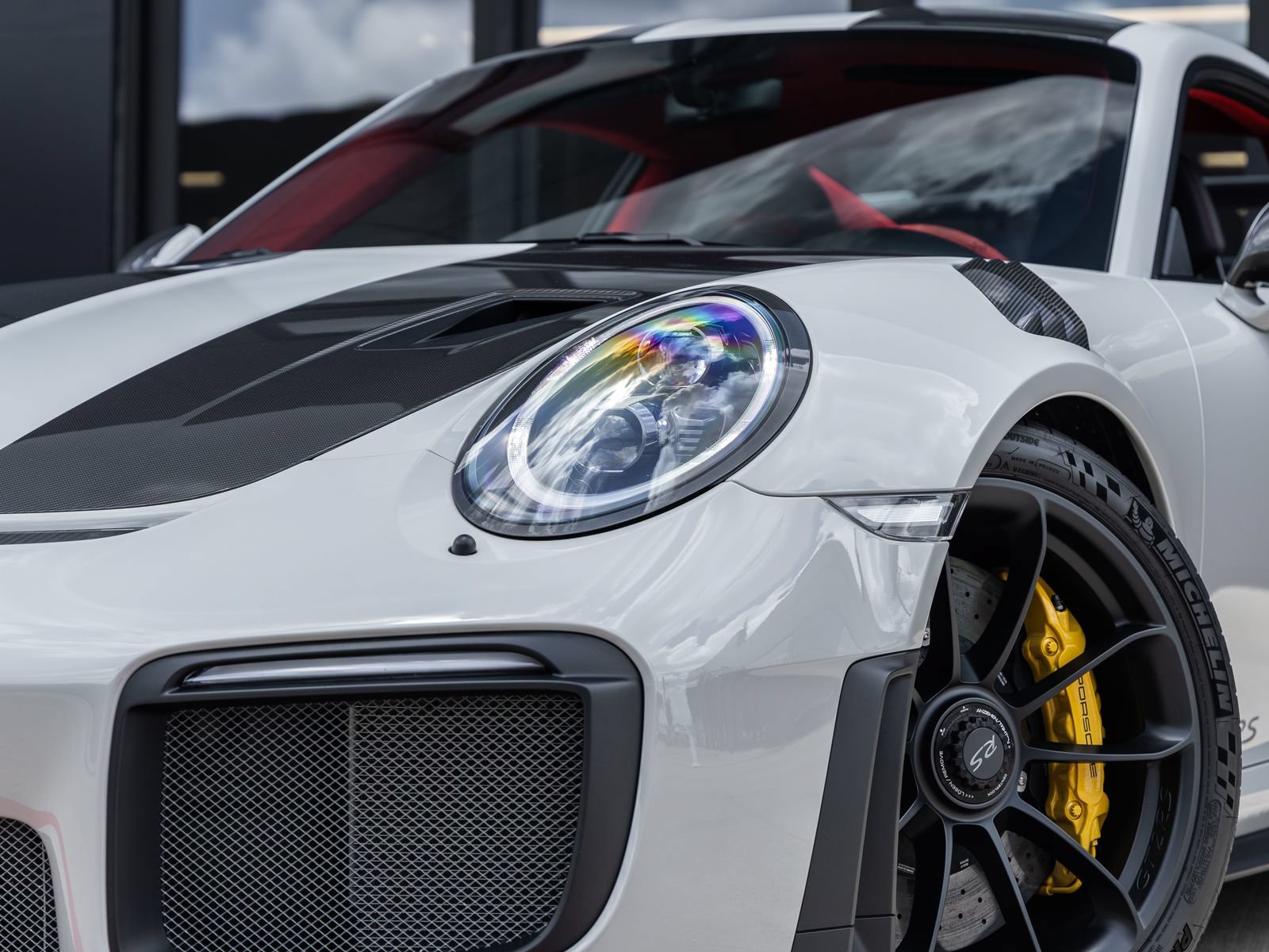 Certified 2019 Porsche 911 GT2 RS RWD image 27