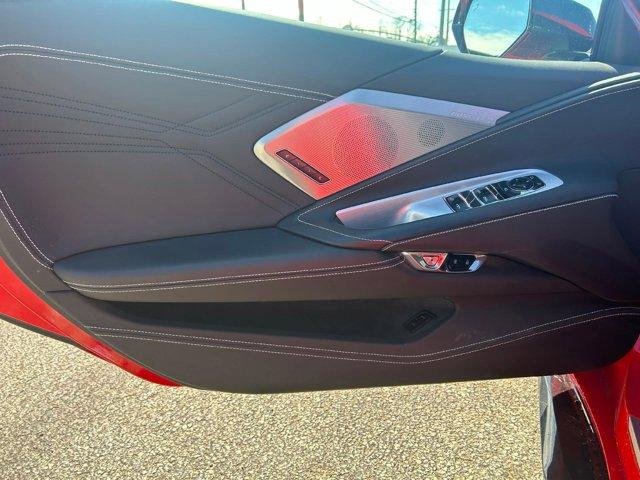 Used 2023 Chevrolet Corvette Z06 image 9