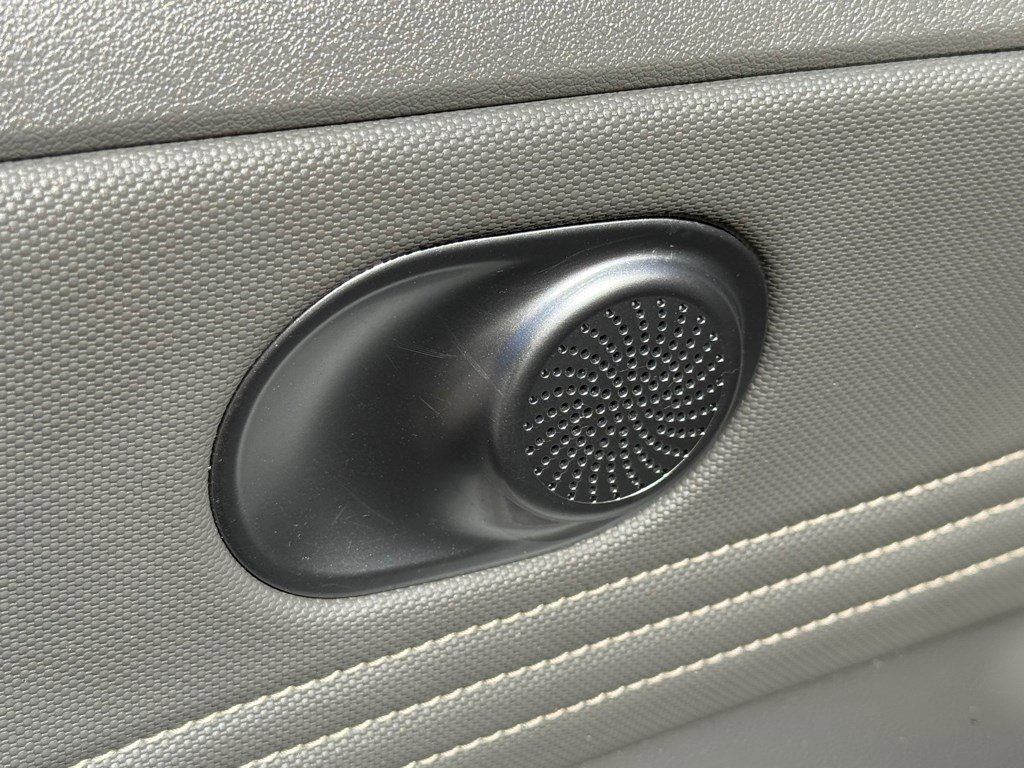 Used 2023 Hyundai Elantra SEL w/ Convenience Package image 26