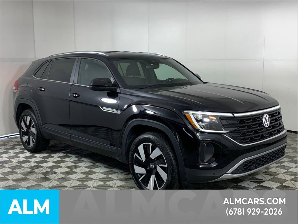 Used 2025 Volkswagen Atlas Cross Sport SE image 13