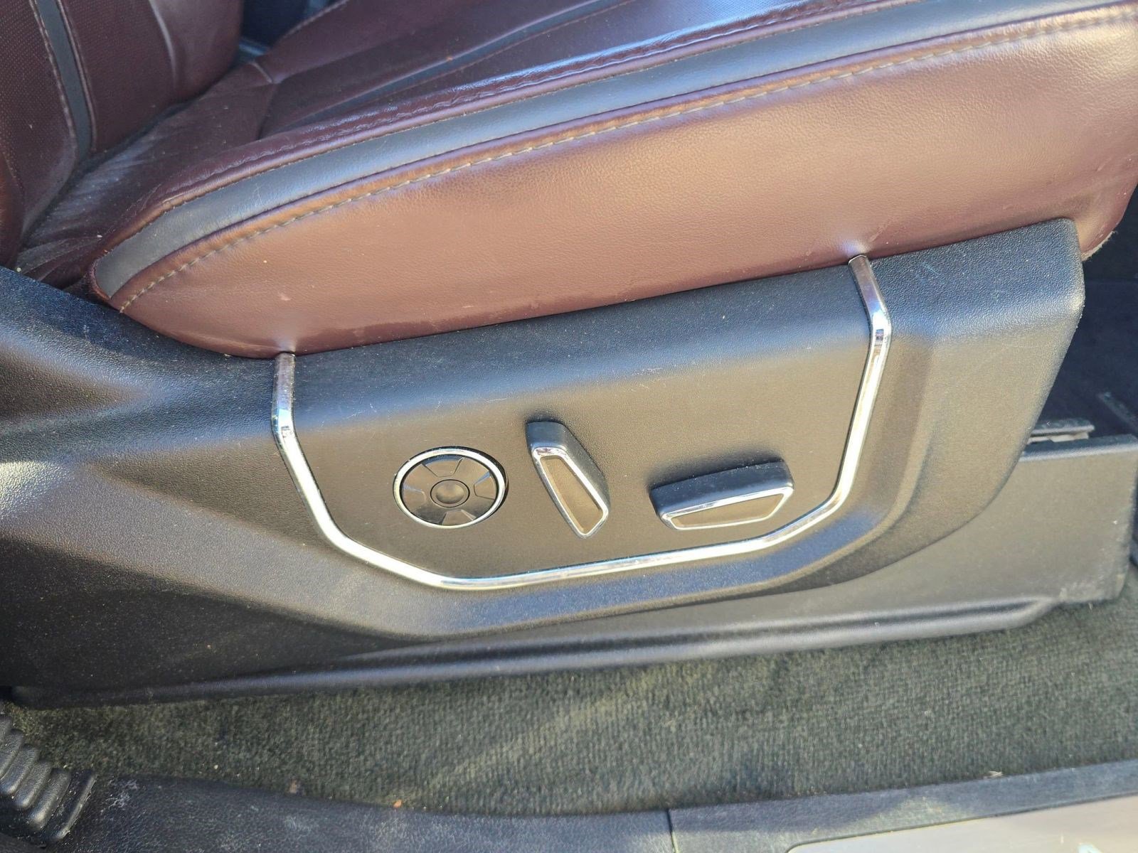 Used 2017 Ford F450 Platinum w/ Platinum Ultimate Package image 31