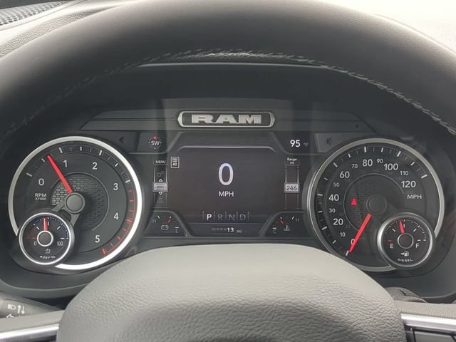 New 2026 RAM 3500 Tradesman AWD/4WD image 31