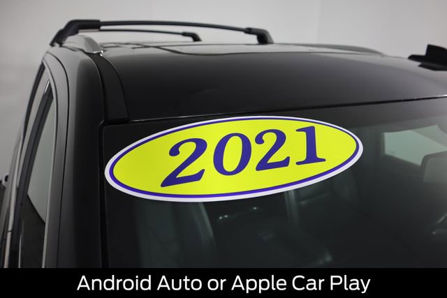 Used 2021 GMC Yukon XL SLT w/ SLT Premium Package image 11