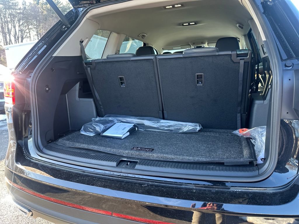 New 2026 Volkswagen Atlas SE image 14