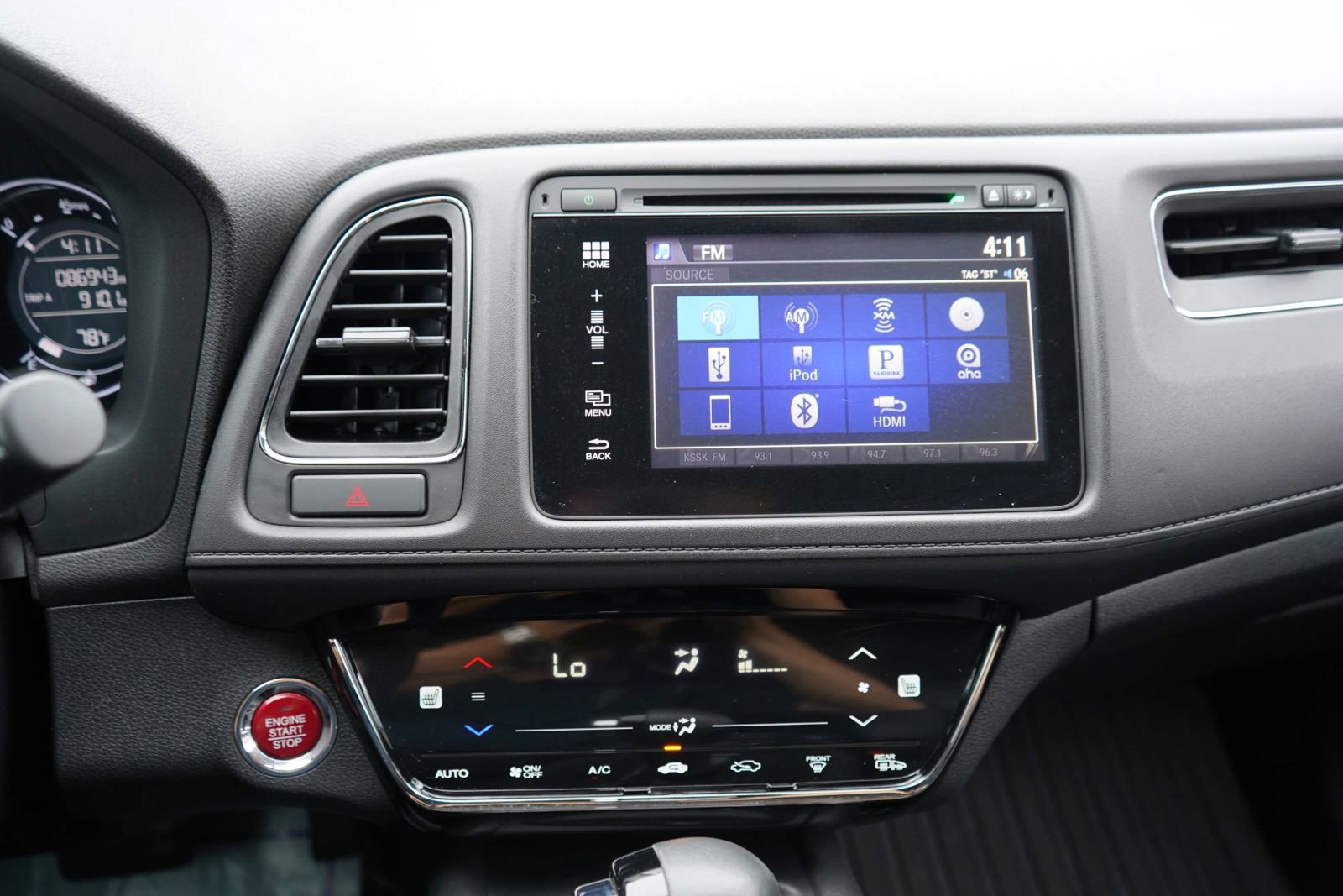 Used 2016 Honda HR-V EX-L image 11