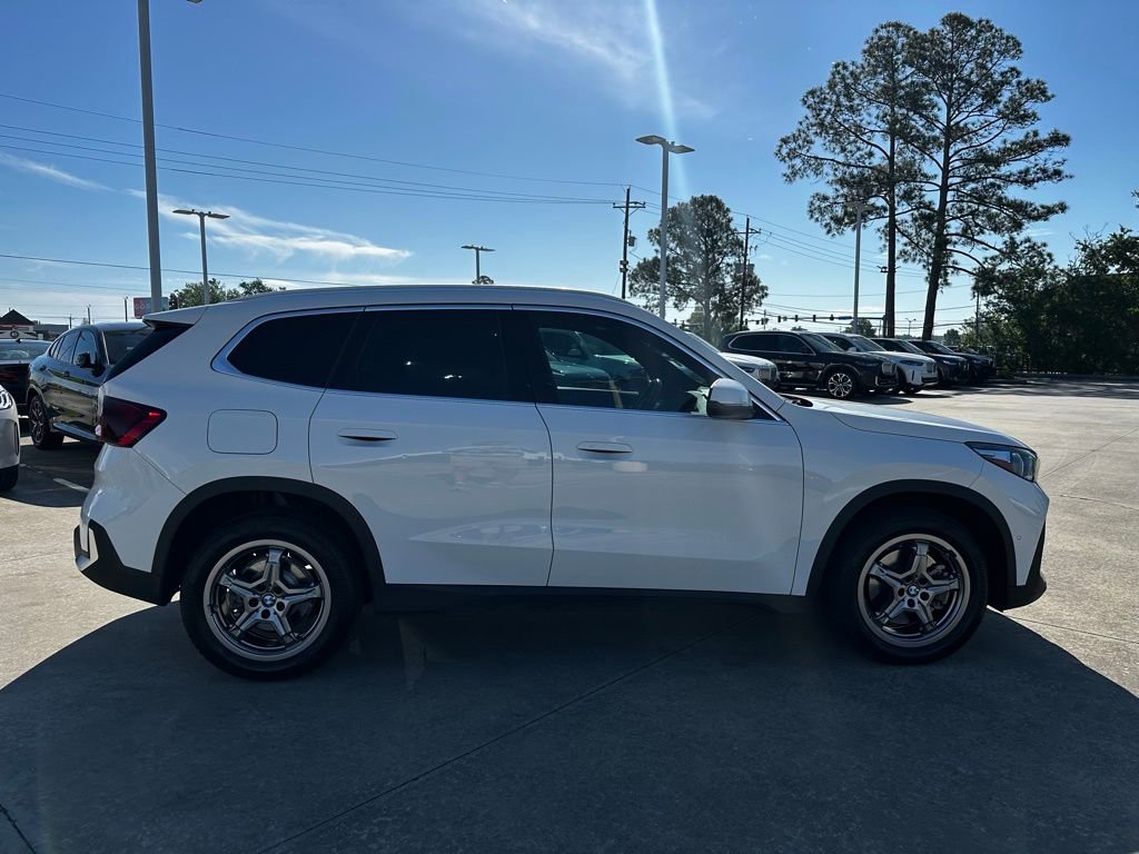 Certified 2023 BMW X1 xDrive28i w/ Premium Package image 2