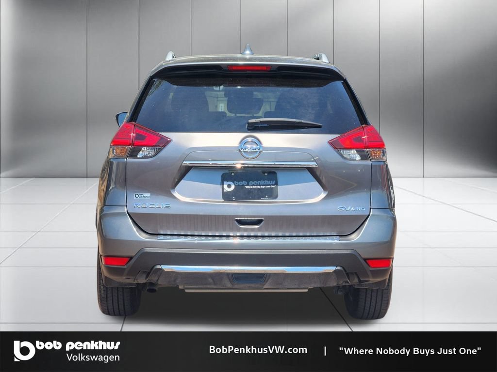 Used 2017 Nissan Rogue SV w/ SV Premium Package AWD/4WD image 26