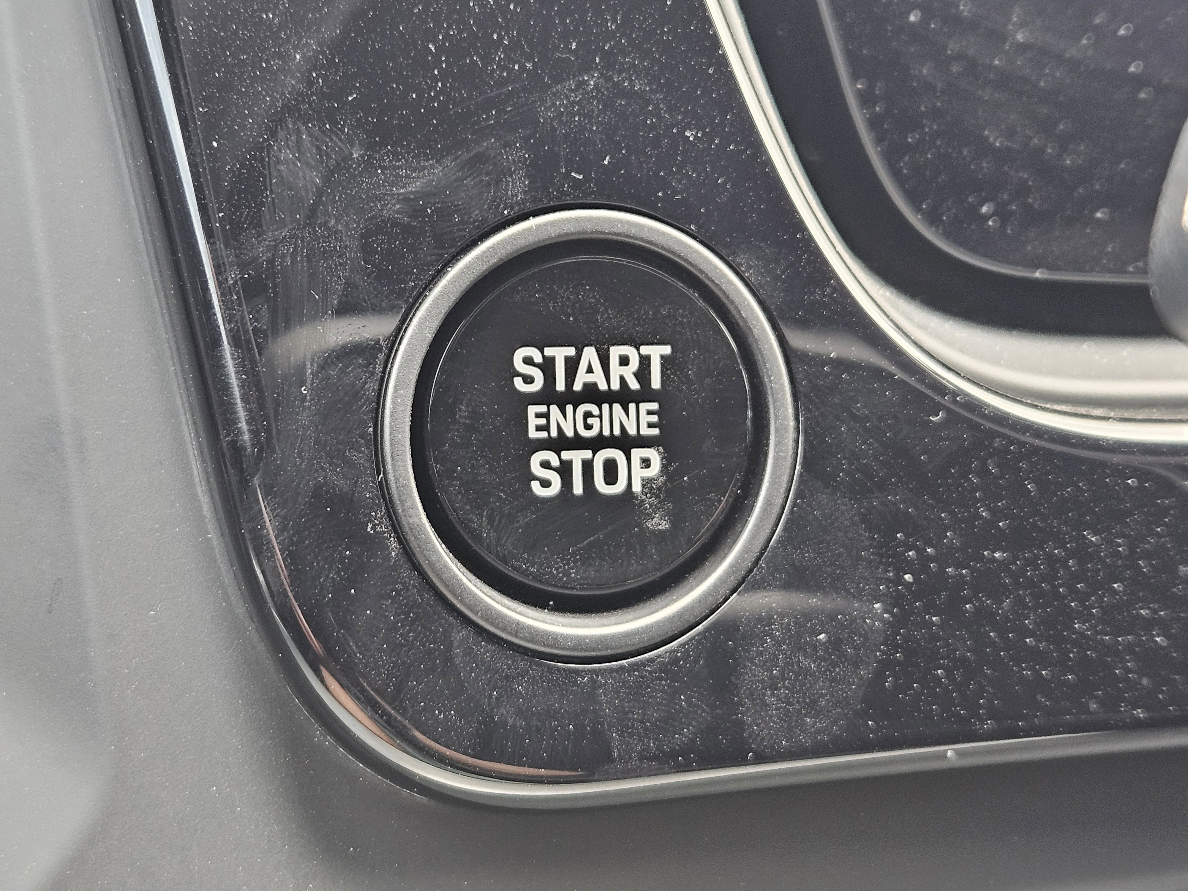 Certified 2024 Porsche Cayenne S image 21