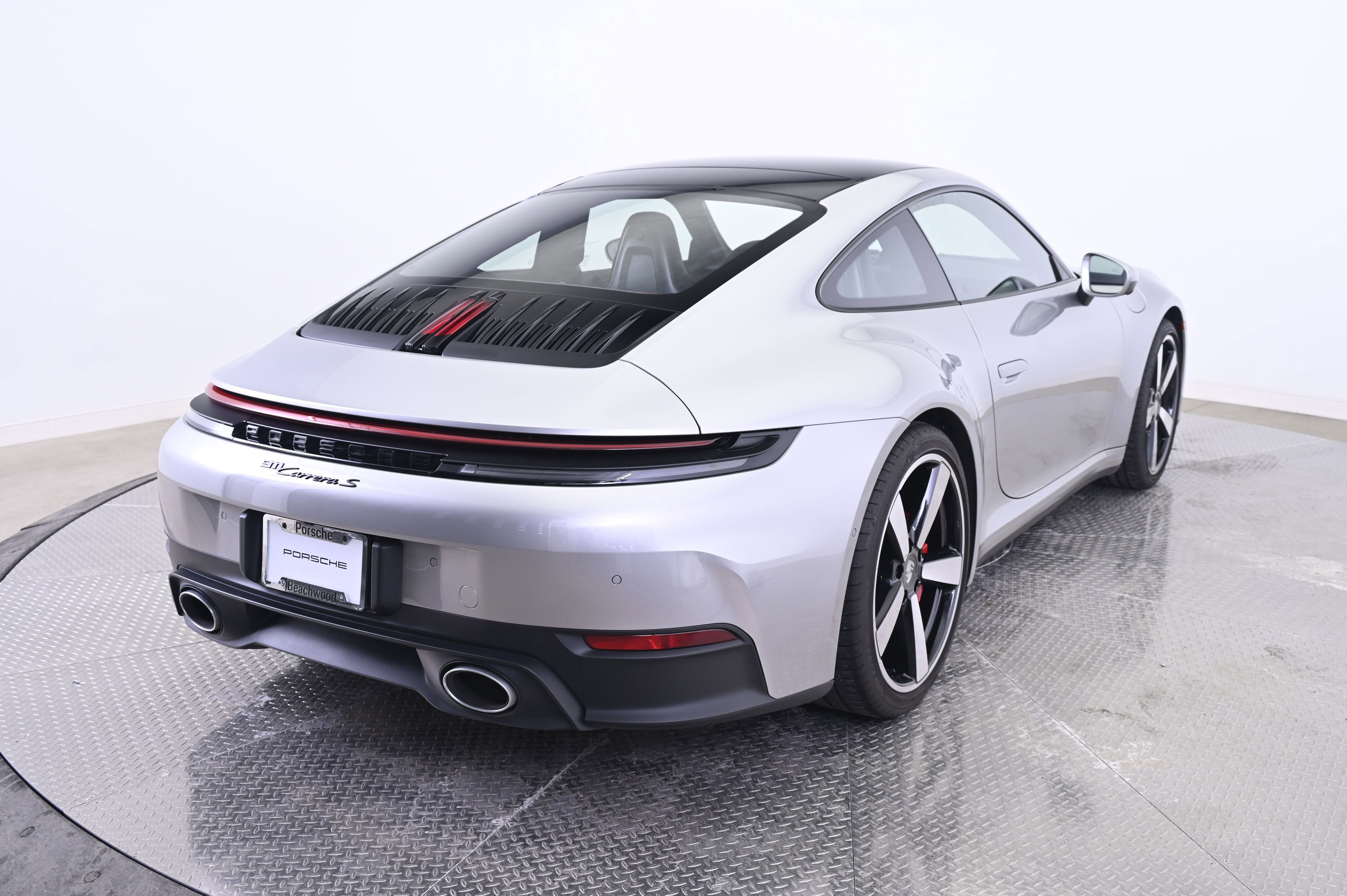 Certified 2025 Porsche 911 Carrera S image 7