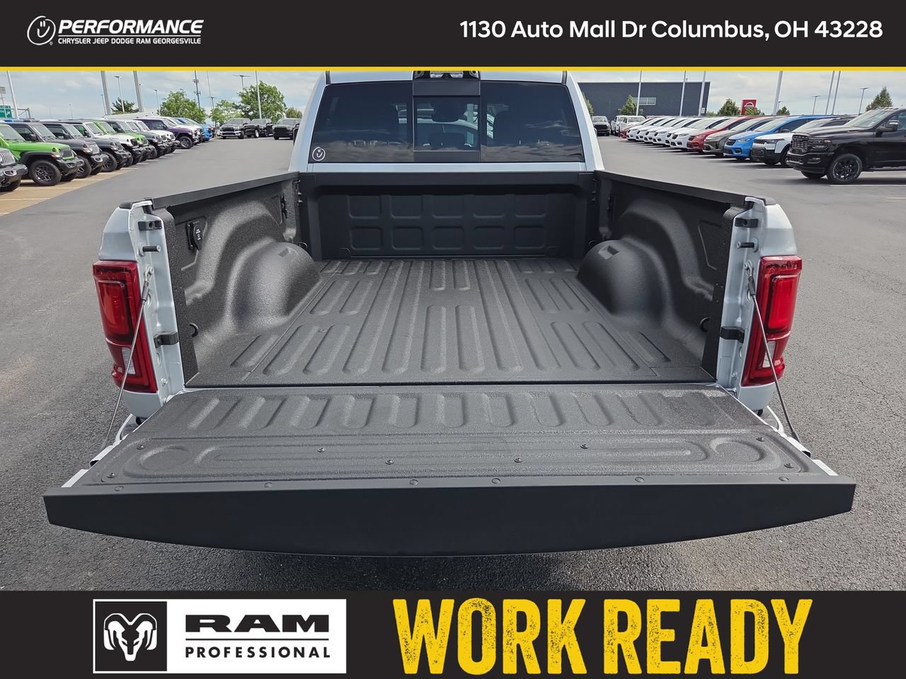 New 2026 RAM 2500 Big Horn AWD/4WD image 7