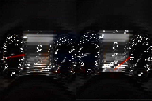 Used 2021 Jeep Renegade Latitude w/ Sun & Sound Group image 28