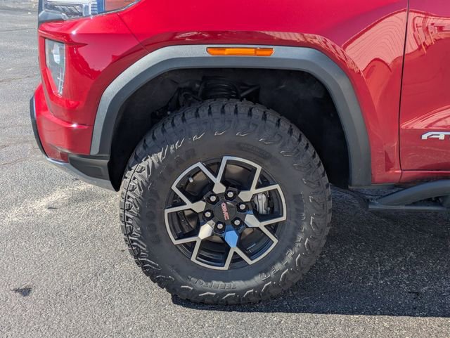 Used 2024 GMC Canyon AT4X image 10
