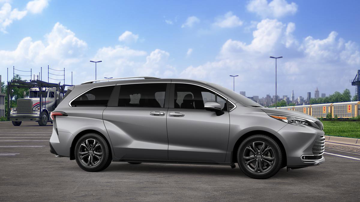 New 2026 Toyota Sienna Platinum image 15