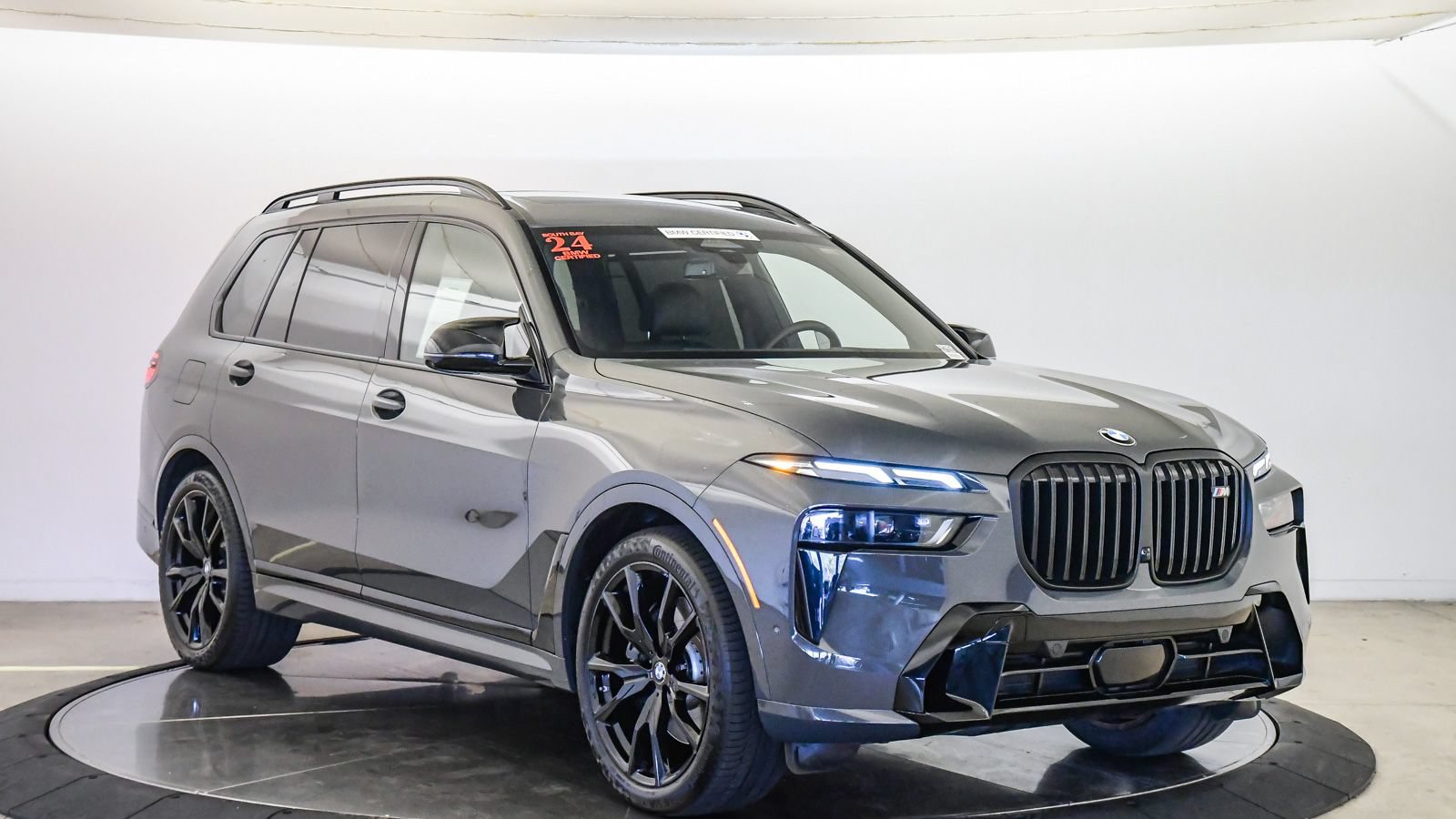 Used 2024 BMW X7 M60i w/ Climate Comfort Package AWD/4WD image 6