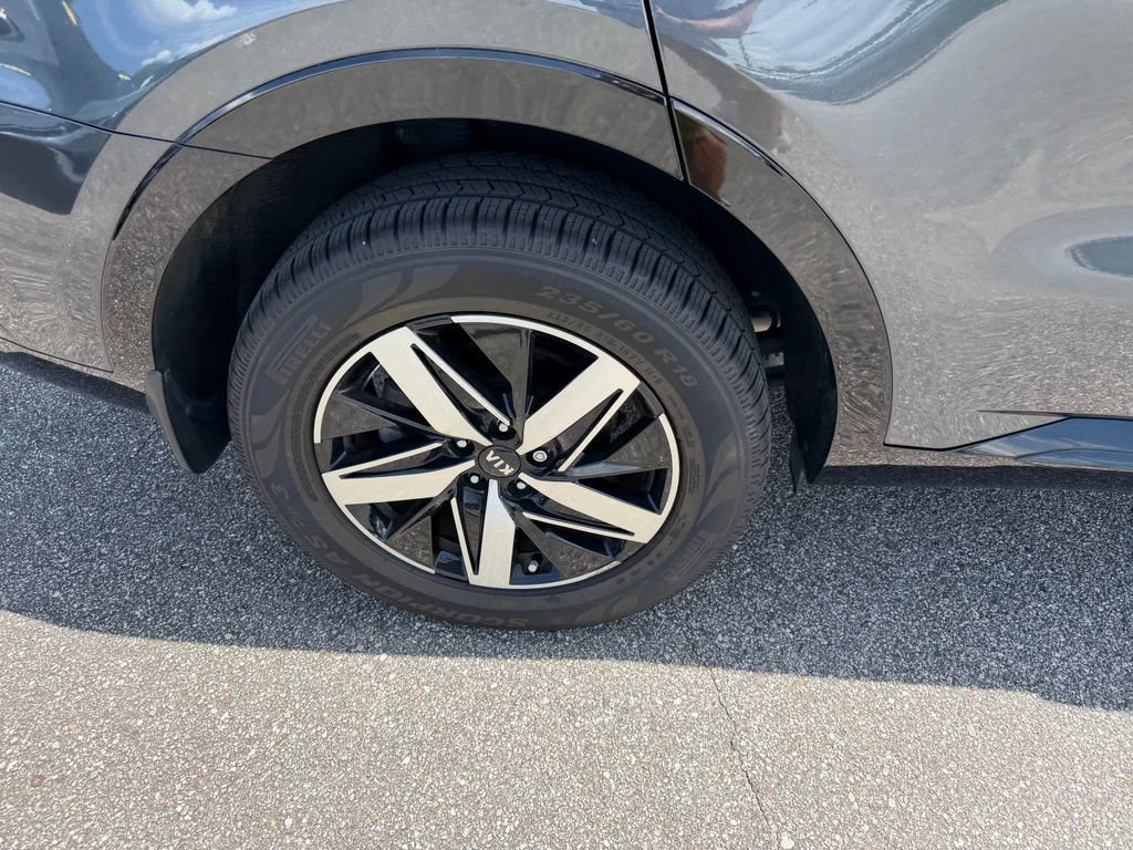 Used 2021 Kia Sorento EX w/ Panoramic Sunroof Package AWD/4WD image 4