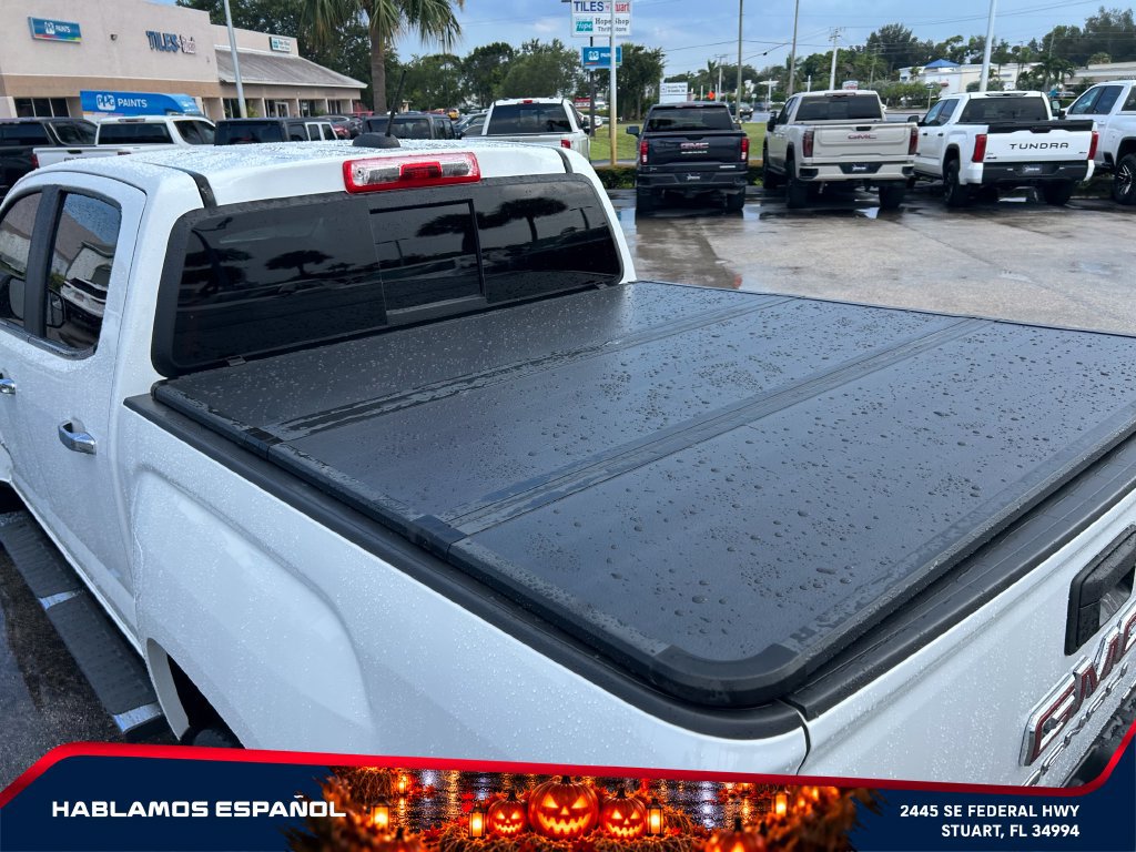 Used 2021 GMC Canyon Denali RWD image 11