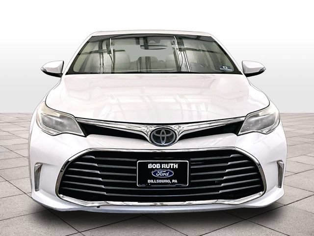 Used 2017 Toyota Avalon XLE Premium w/ All Weather Liner Package FWD image 3
