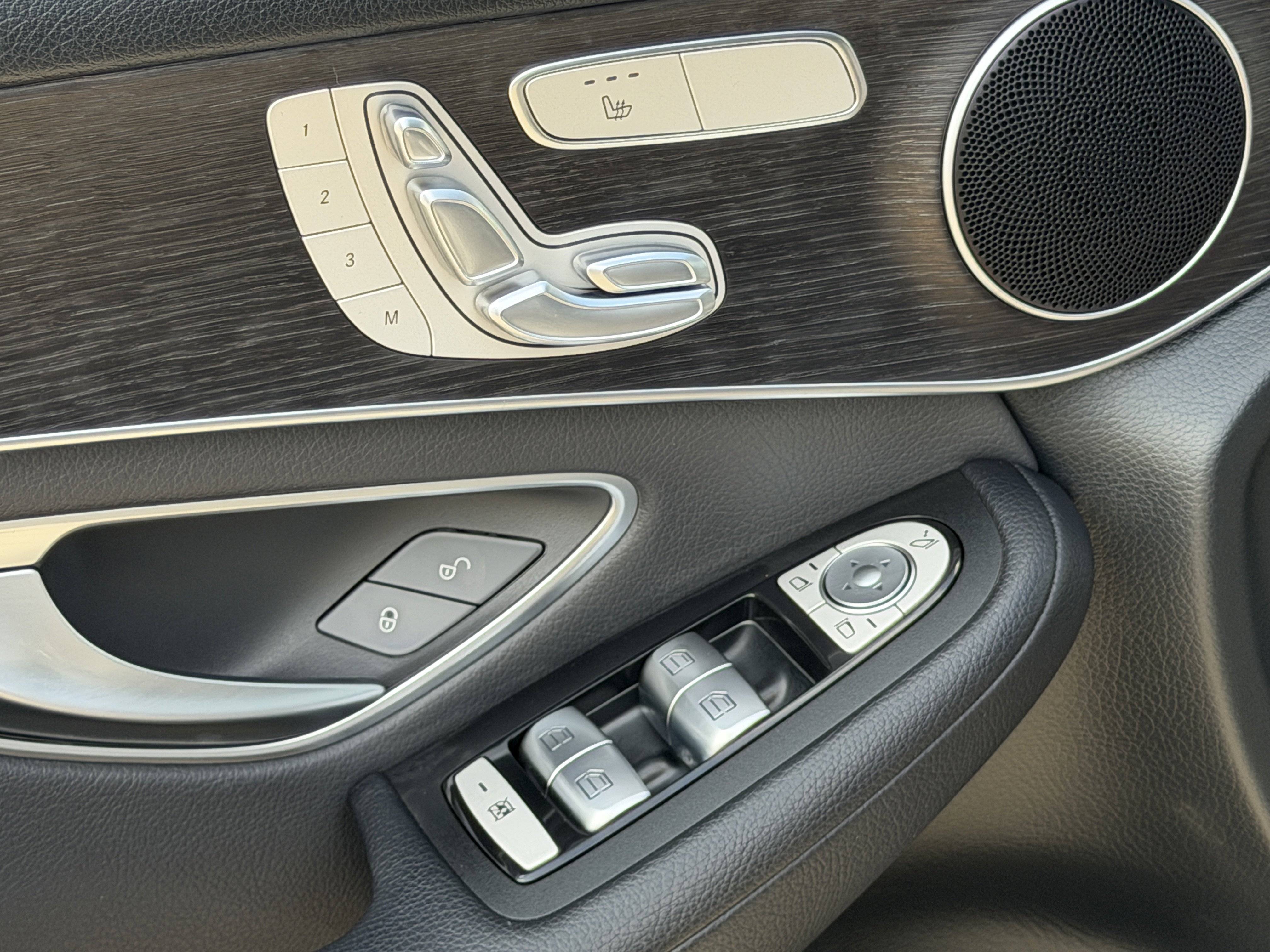 Certified 2021 Mercedes-Benz GLC 300 image 18