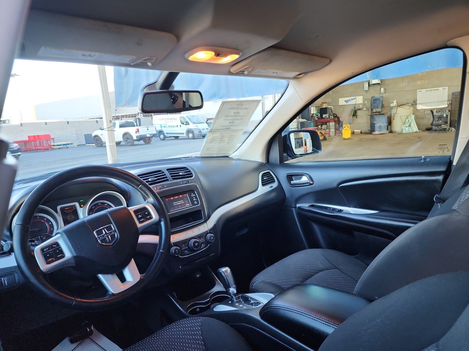Used 2020 Dodge Journey SE w/ SE Popular Equipment Group FWD image 16
