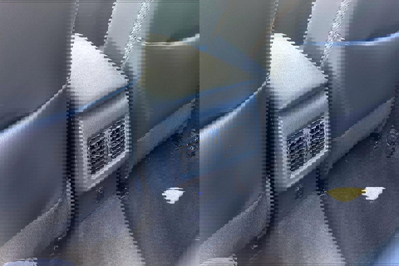 Used 2023 Toyota Camry XSE image 40