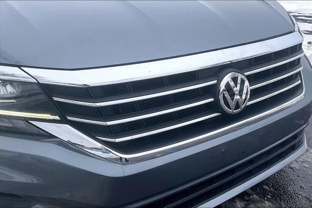 Used 2021 Volkswagen Passat 2.0T S image 29