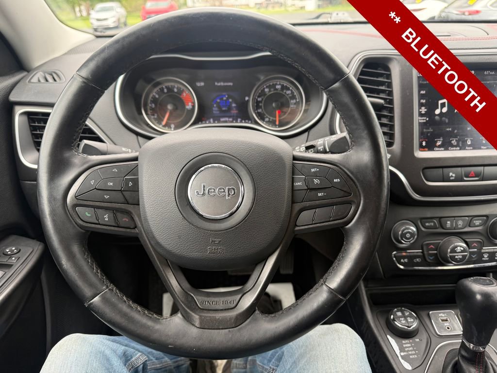 Used 2020 Jeep Cherokee Trailhawk AWD/4WD image 15