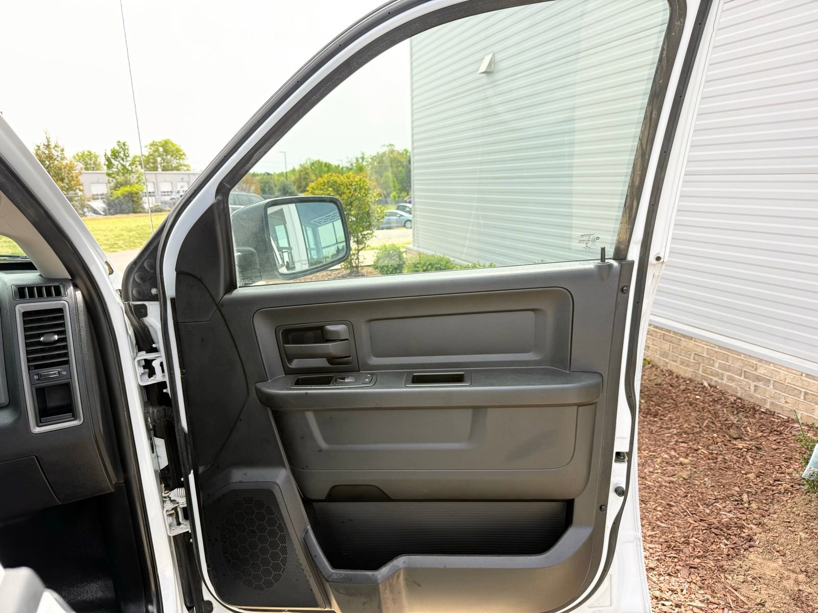 Used 2016 RAM 1500 Tradesman w/ Popular Equipment Group image 27