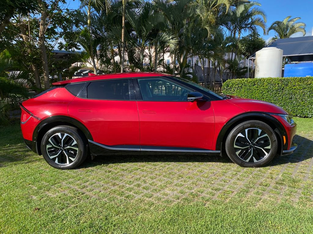 Used 2022 Kia EV6 Wind w/ Wind Technology Package AWD/4WD image 8