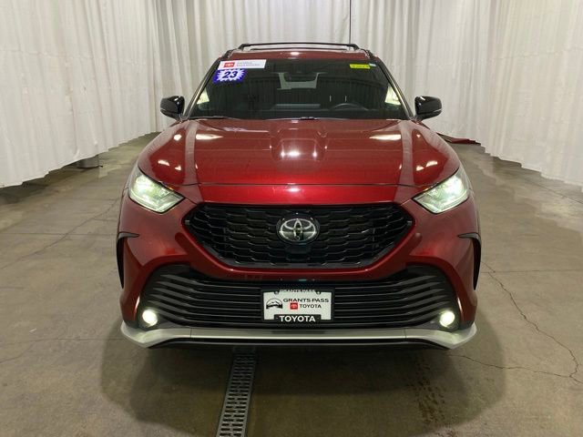 Certified 2023 Toyota Highlander XSE image 9