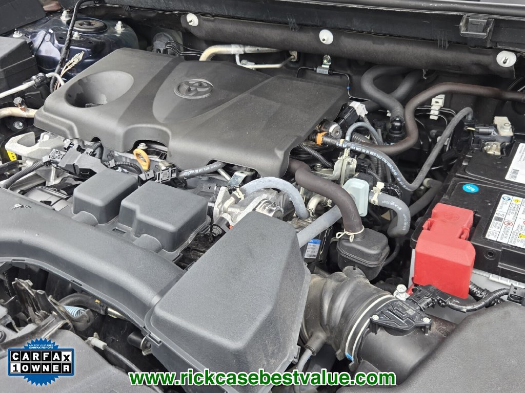 Used 2023 Toyota RAV4 XLE Premium FWD image 21