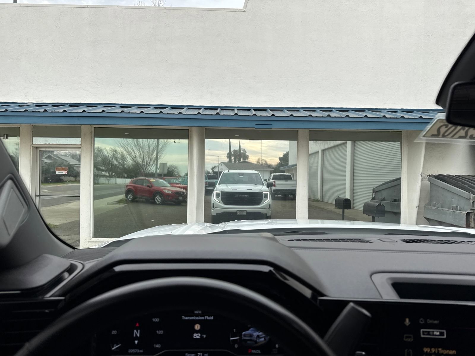 Used 2023 GMC Sierra 1500 Elevation w/ LPO, Elevation Black Package image 13