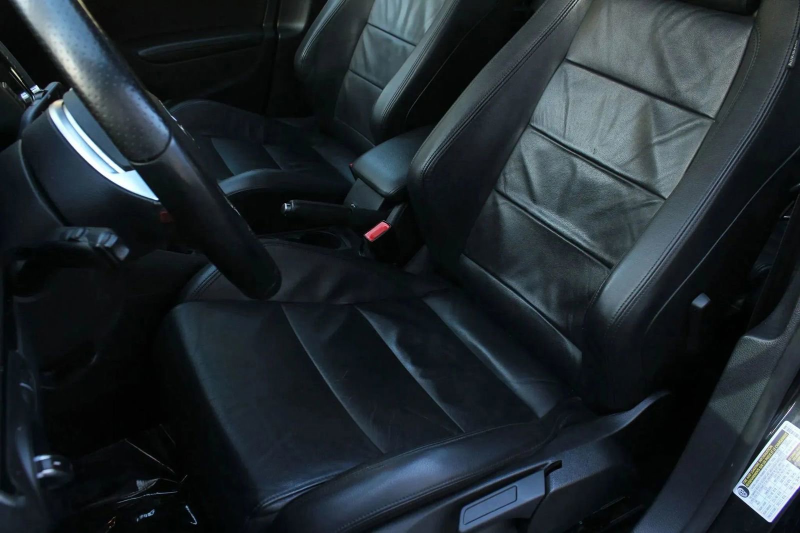 Used 2010 Volkswagen GTI 4-Door FWD image 17