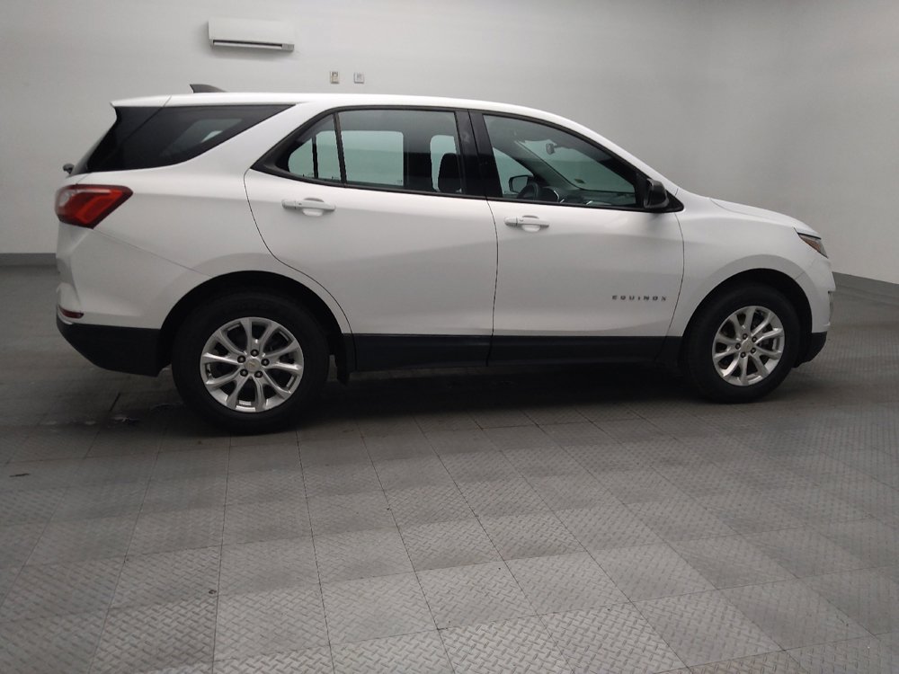 Used 2018 Chevrolet Equinox LS image 10