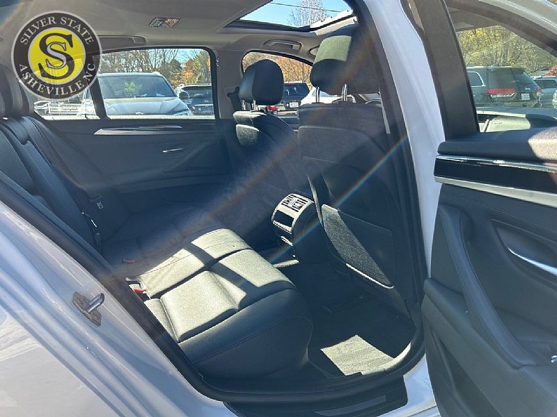 Used 2014 BMW 528i Sedan image 17