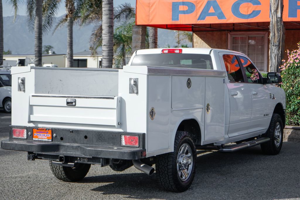 Used 2022 RAM 3500 Big Horn image 9