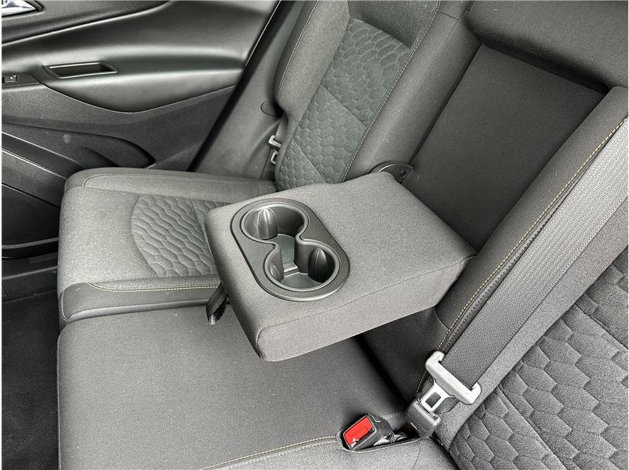Used 2021 Chevrolet Equinox LT image 17