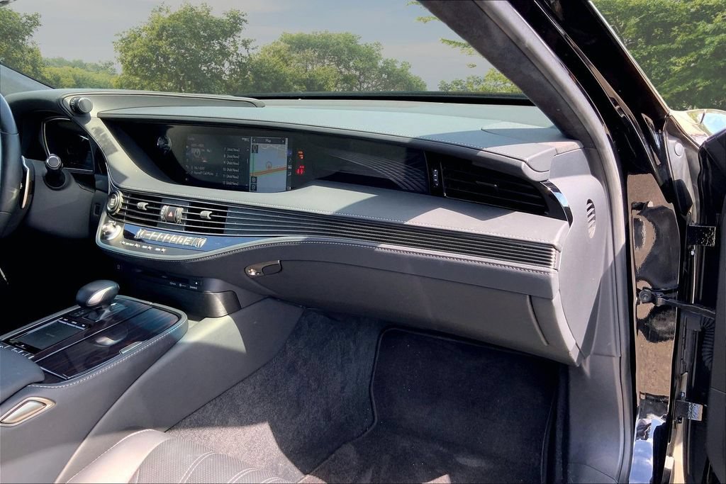 Used 2018 Lexus LS 500 AWD w/ Interior Upgrade Package image 25