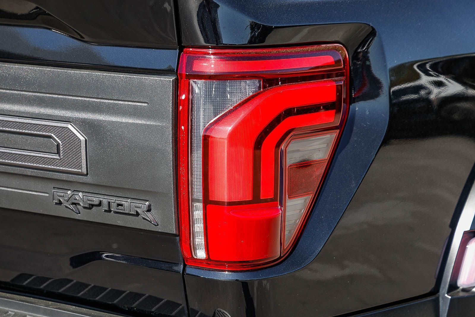 Used 2025 Ford F150 Raptor image 8