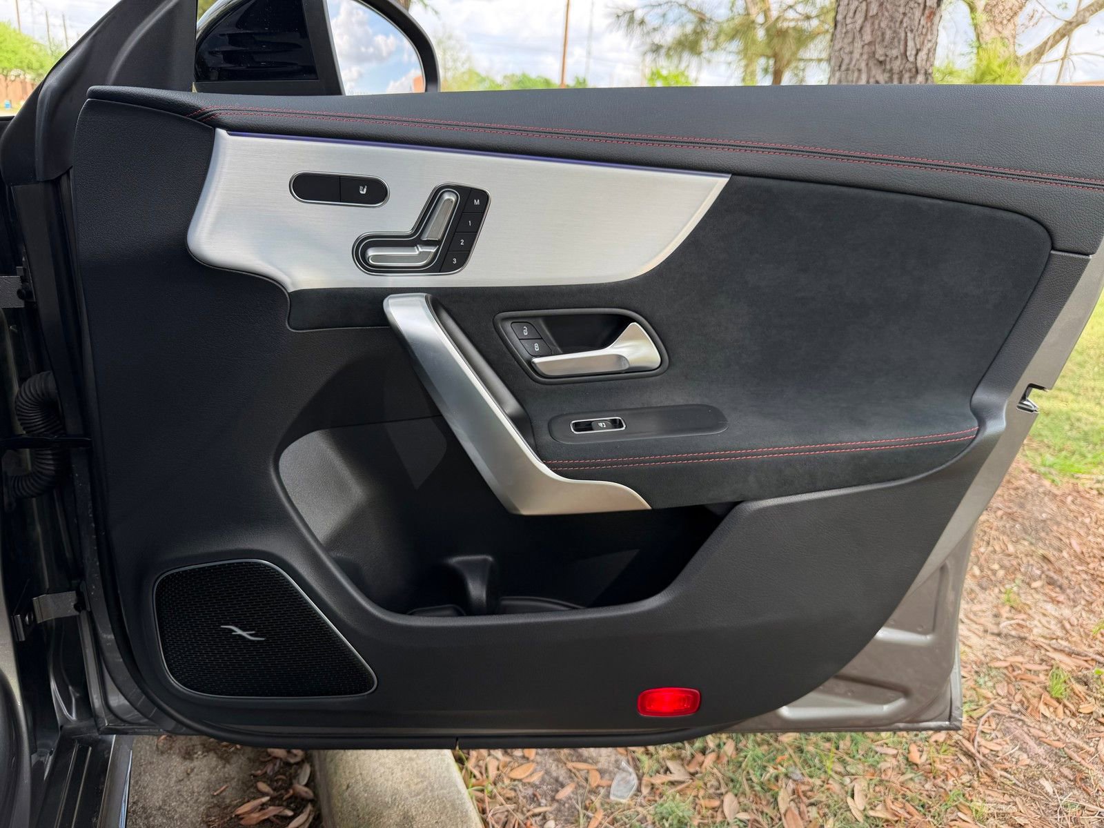 Certified 2025 Mercedes-Benz CLA 35 AMG 4MATIC image 20