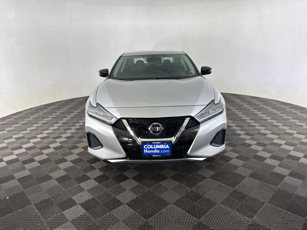 Used 2022 Nissan Maxima SV w/ Floor Mat Group FWD image 2