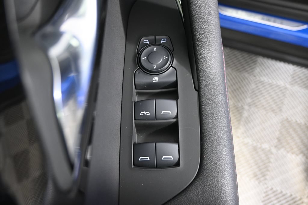 Used 2025 Chevrolet Blazer RS w/ Enhanced Convenience Package AWD/4WD image 19