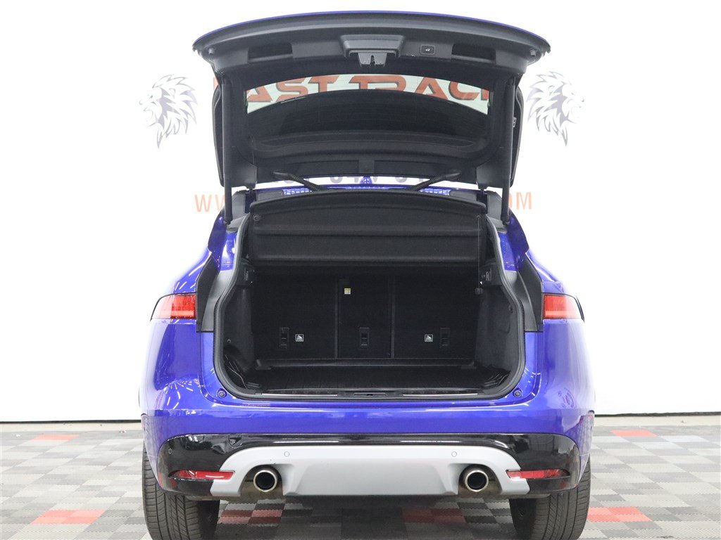 Used 2019 Jaguar F-PACE S AWD/4WD image 6