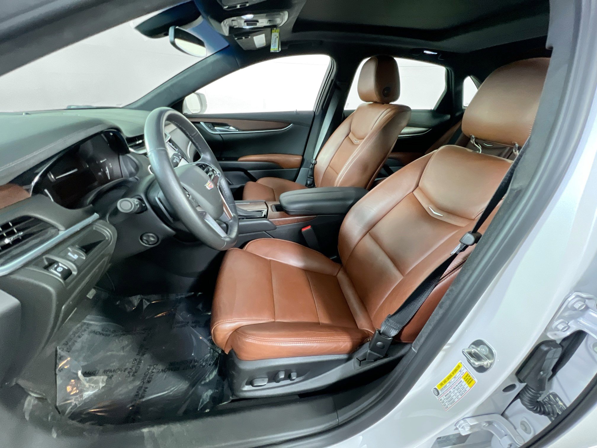 Used 2017 Cadillac XTS Luxury AWD/4WD image 22