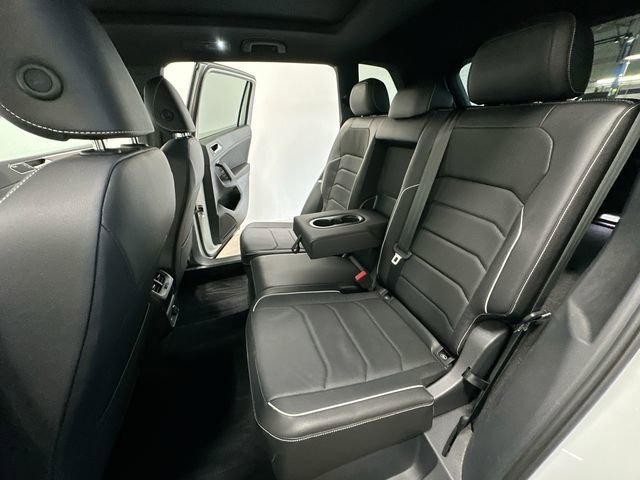 Used 2022 Volkswagen Tiguan SEL R-Line AWD/4WD image 21